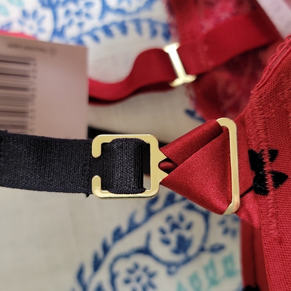 NWT STELLA McCARTNEY Red w/ Black Velvet Bows Lined Demi Bra 36C - Picture 6 of 7